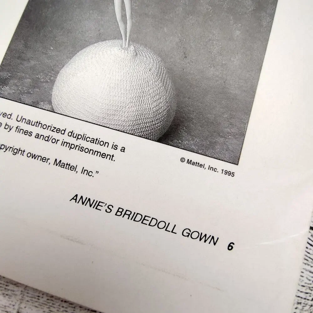 Annies Bridedoll Gown 1996 Vintage‎ Crochet Craft Booklet Pattern